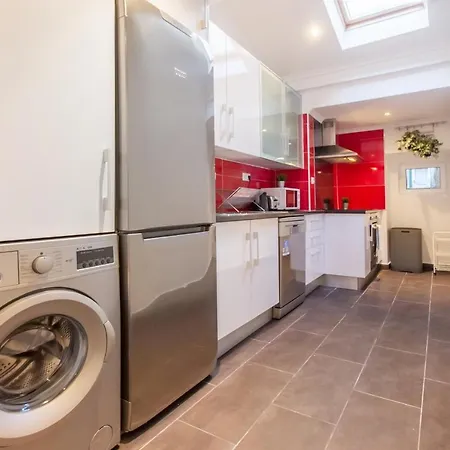 Alfama With A View | 2br Duplex * Lissabon