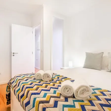 Alfama With A View | 2br Duplex * 리스본
