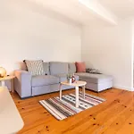 Lägenhet Alfama With A View | 2br Duplex Lisboa