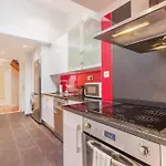 Alfama With A View | 2br Duplex Lägenhet *